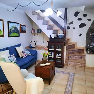 Sanjora Сasa de vacaciones Valverde (El Hierro)
